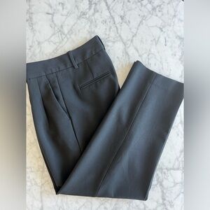 ARITZIA carrot pant - re-essential fabric
